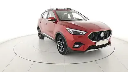 Usata MG ZS Luxury 111 CV (81 kW) 2023 Rosso SUV