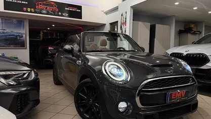 Usata Mini Cooper SD Cabriolet Hype 170 CV (125 kW) 2018 Cabrio