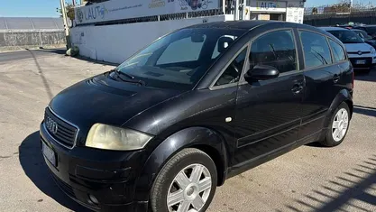 Nero Usata 2003 Audi A2 Due volumi | 1500 € (Buon prezzo)