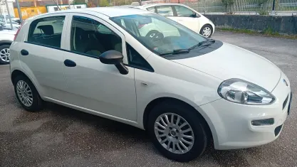 Usata Fiat Punto Street 95 CV (69 kW) 2018 Bianco Utilitaria