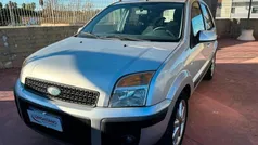 Usata 2008 Ford Fusion Tre volumi | 3990 € (Buon prezzo)