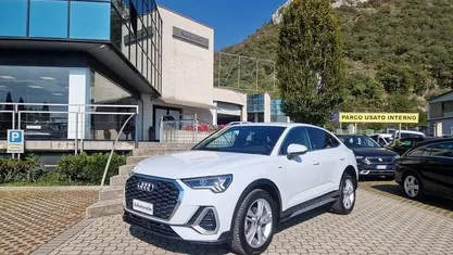 Usata 2024 Audi Q3 Business SUV | 41.300 € (Buon prezzo)