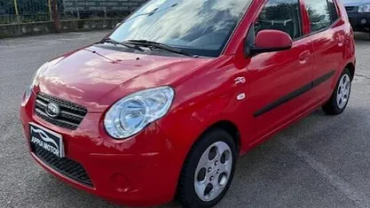 Rosso Usata 2010 Kia Picanto Due volumi | 2499 € (Buon prezzo)