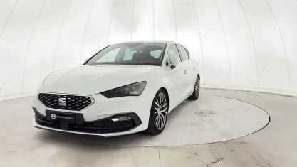 Usata Seat Leon XCELLENCE 150 CV (110 kW) 2021 Bianco Utilitaria