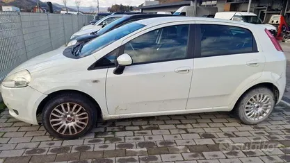 Usata Fiat Grande Punto Active 2009 Bianco Utilitaria