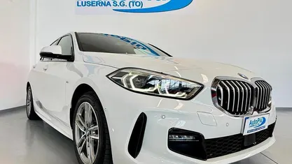 Usata BMW 116 M Sport 116 CV (85 kW) 2022 Bianco Utilitaria