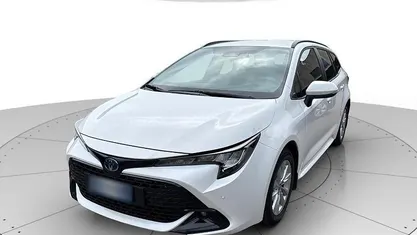 Usata Toyota Corolla Active 98 CV (72 kW) 2023 Bianco Station wagon