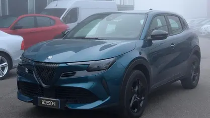 Usata Alfa Romeo Junior 145 CV (106 kW) 2025 SUV
