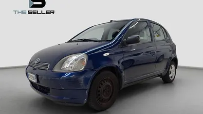 Usata Toyota Yaris Sol 68 CV (50 kW) 2002 Berlina