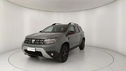 Usata Dacia Duster Journey 150 CV (110 kW) 2022 Grigio SUV