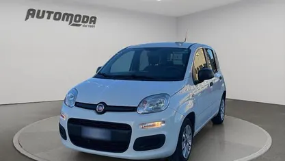 Bianco(met.) Usata 2016 Fiat Panda Due volumi | 7990 € (Buon prezzo)