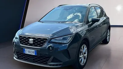 Usata Seat Arona FR 95 CV (69 kW) 2024 Grigio SUV