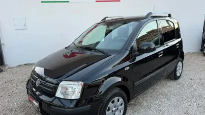 Usata Fiat Panda Dynamic 69 CV (50 kW) 2012 Nero Utilitaria