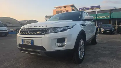 Bianco Usata 2013 Land Rover Range Rover evoque SUV | 11.999 € (Buon prezzo)