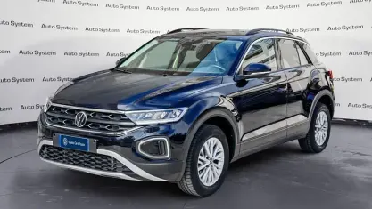 Usata VW T-Roc Life 150 CV (110 kW) 2025 Nero SUV