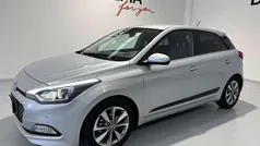 Grigio Usata 2017 Hyundai i20 Due volumi | 8990 € (Buon prezzo)