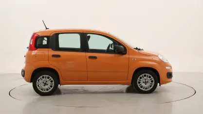 Usata Fiat Panda Easy 69 CV (50 kW) 2020 Arancionearancione Utilitaria
