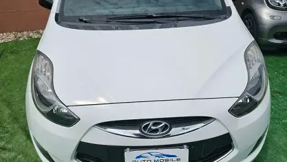 Usata Hyundai ix20 Comfort 90 CV (66 kW) 2011 Bianco Utilitaria