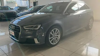 Usata Audi A3 Sport 150 CV (110 kW) 2017 Grigio