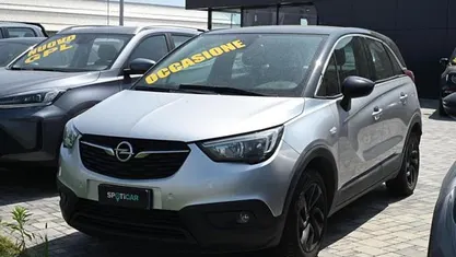 Usata Opel Crossland X Innovation 131 CV (96 kW) 2019 Grigio SUV