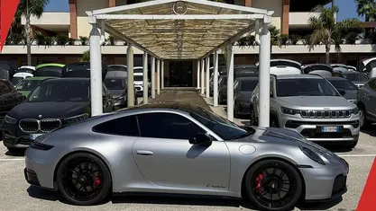 Usata 2025 Porsche 911 Coupé | 199.990 €