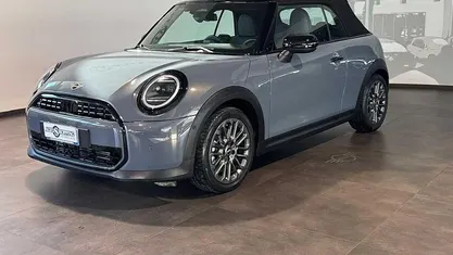Usata Mini Cooper Classic 163 CV (119 kW) 2025 Utilitaria