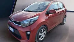 Rosso Usata 2023 Kia Picanto Urban Due volumi | 13.900 € (Buon prezzo)