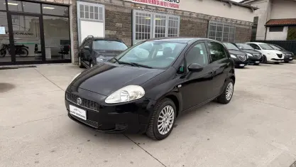 Usata Fiat Grande Punto Dynamic 75 CV (55 kW) 2009 Nero Utilitaria