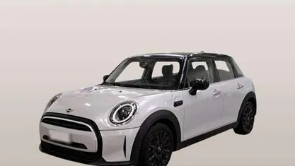 Usata Mini Cooper Classic 136 CV (100 kW) 2022 Bianco Utilitaria