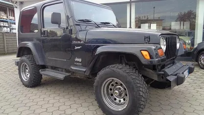 Usata Jeep Wrangler Sport 118 CV (86 kW) 1999 SUV