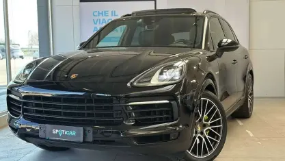 Usata Porsche Cayenne 340 CV (250 kW) 2021 Nero SUV