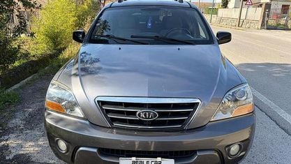 Usata Kia Sorento Active 170 CV (125 kW) 2006 Grigio SUV