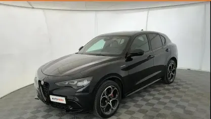 Usata Alfa Romeo Stelvio Veloce 210 CV (154 kW) 2024 Nero SUV