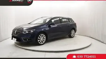 Begagnad Renault Mégane IV 140 HK (102 kW) 2020