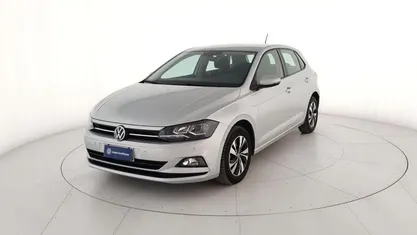 Usata VW Polo Comfortline 95 CV (69 kW) 2021 Argento metallizzato Utilitaria