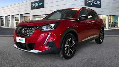 Usata Peugeot 2008 Allure 102 CV (75 kW) 2023 SUV