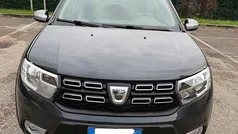 Usata 2017 Dacia Sandero Stepway Tre volumi | 4950 € (Ottimo prezzo)