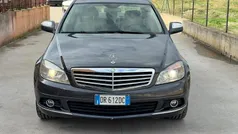 Usata 2008 Mercedes C220 Elegance Tre volumi | 5900 € (Buon prezzo)