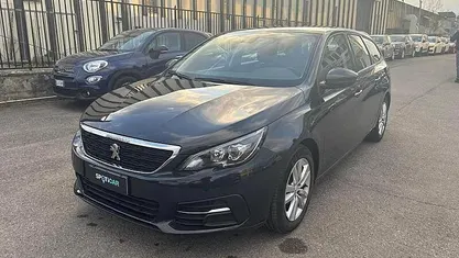 Usata Peugeot 308 SW Active 131 CV (96 kW) 2020 Grigio Station wagon