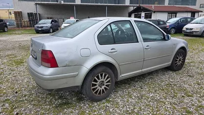 Usata VW Bora 116 CV (85 kW) 2000 Berlina