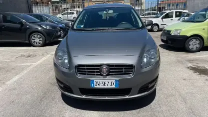 Usata Fiat Croma Active 120 CV (88 kW) 2009 Grigio Station wagon