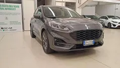 Grigio(met.) Usata 2023 Ford Kuga ST-Line SUV | 22.900 € (Buon prezzo)