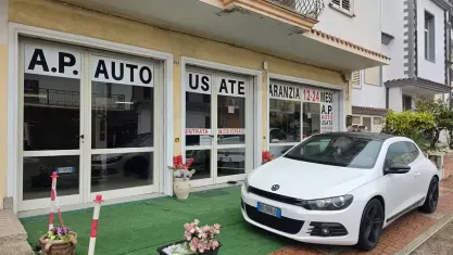 Usata VW Scirocco 122 CV (89 kW) 2010 Bianco Coupé