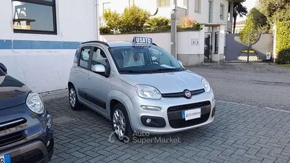 Usata Fiat Panda Lounge 69 CV (50 kW) 2012 Argento Utilitaria