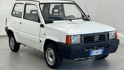 Bianco Usata 2003 Fiat Panda Young Tre volumi | 1800 € (Buon prezzo)