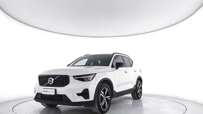 Usata Volvo XC40 Plus 163 CV (119 kW) 2023 Bianco SUV