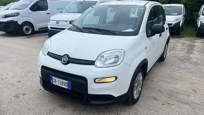 Usata Fiat Panda S 69 CV (50 kW) 2023 Bianco Utilitaria