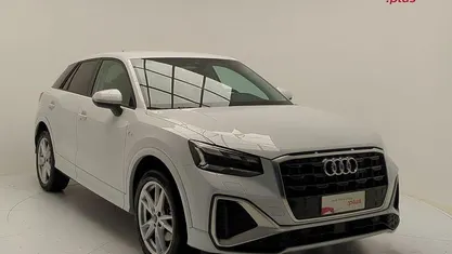 Usata 2024 Audi Q2 Ambiente SUV | 33.900 € (Buon prezzo)