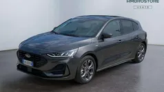 Magnetic grey Usata 2023 Ford Focus ST-Line Tre volumi | 18.900 € (Buon prezzo)