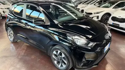 Usata Hyundai i10 67 CV (49 kW) 2024 Nero Utilitaria